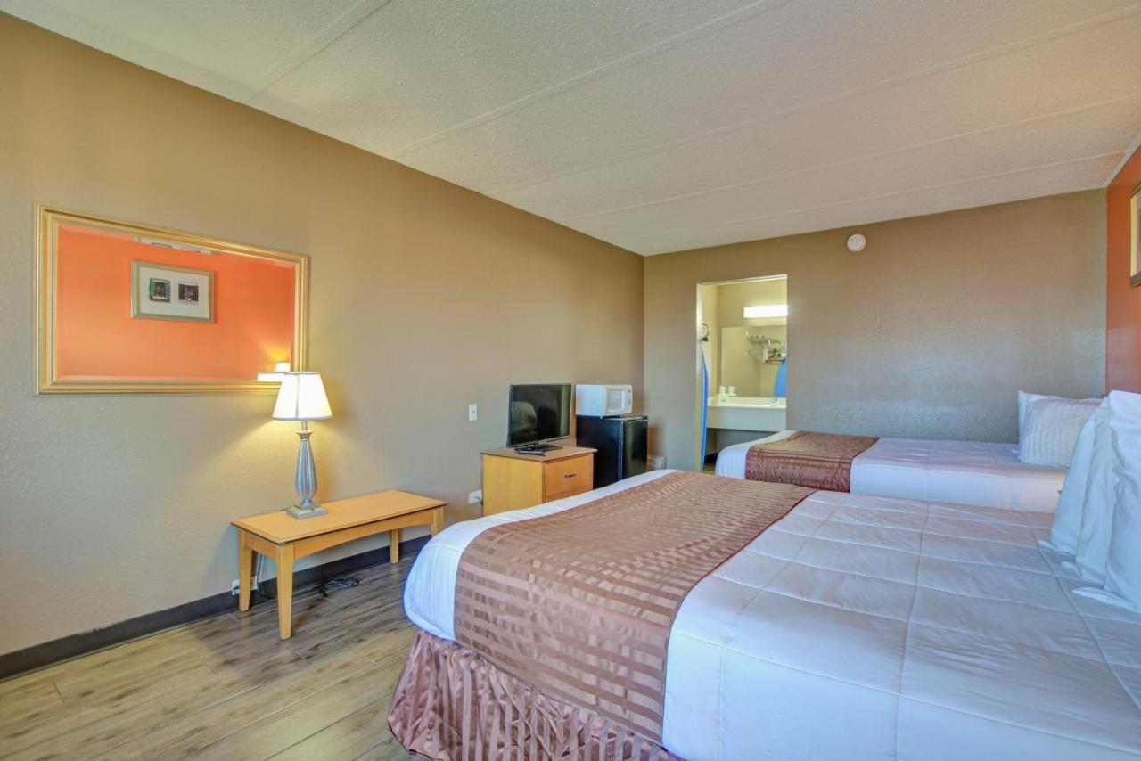 Americas Best Value Inn Laredo Ngoại thất bức ảnh