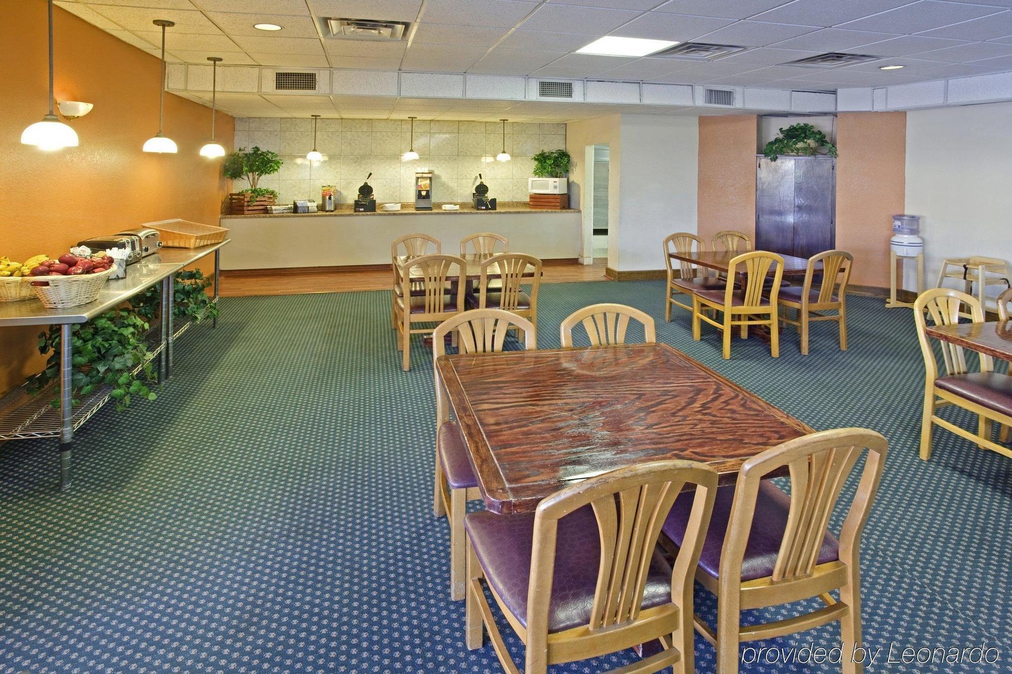 Americas Best Value Inn Laredo Nhà hàng bức ảnh