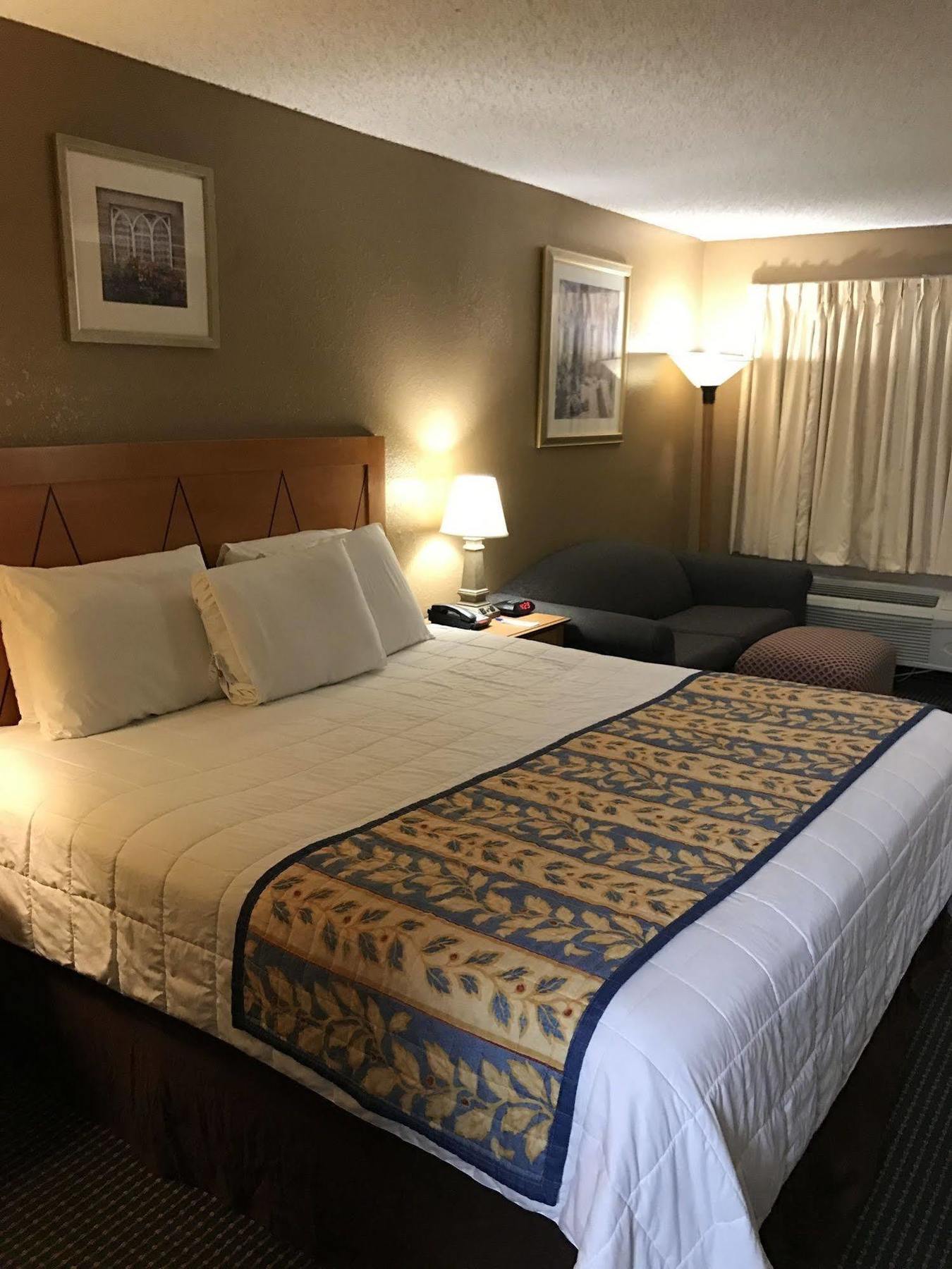 Americas Best Value Inn Laredo Ngoại thất bức ảnh