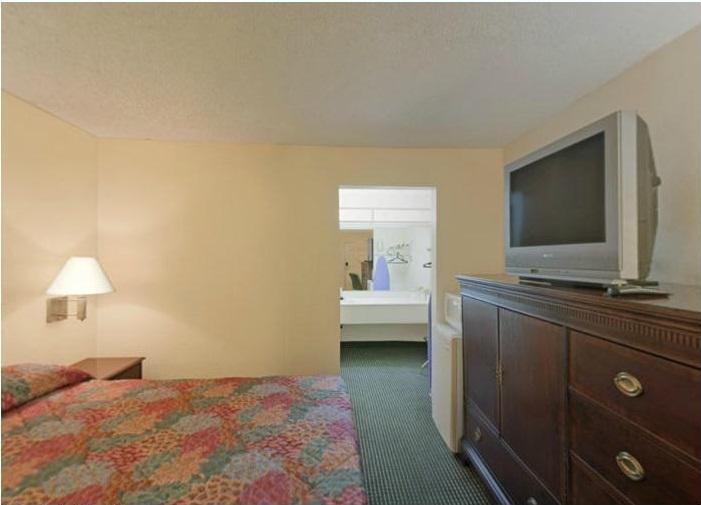 Americas Best Value Inn Laredo Ngoại thất bức ảnh