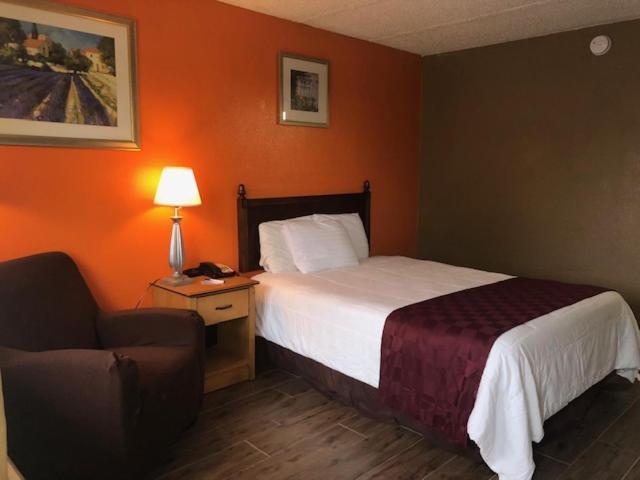 Americas Best Value Inn Laredo Ngoại thất bức ảnh
