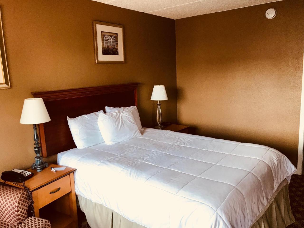 Americas Best Value Inn Laredo Ngoại thất bức ảnh
